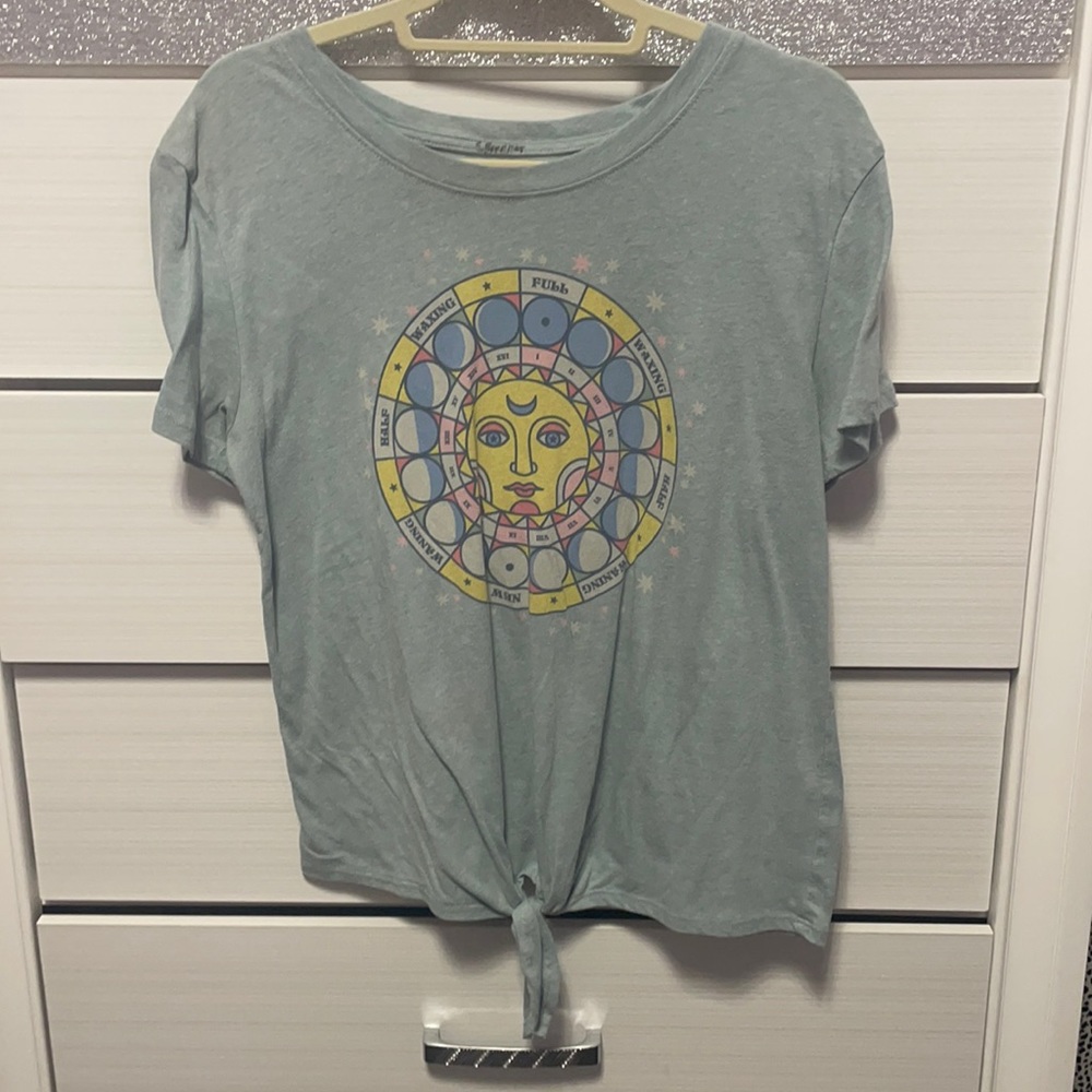 Moon cycle t shirt. Good material